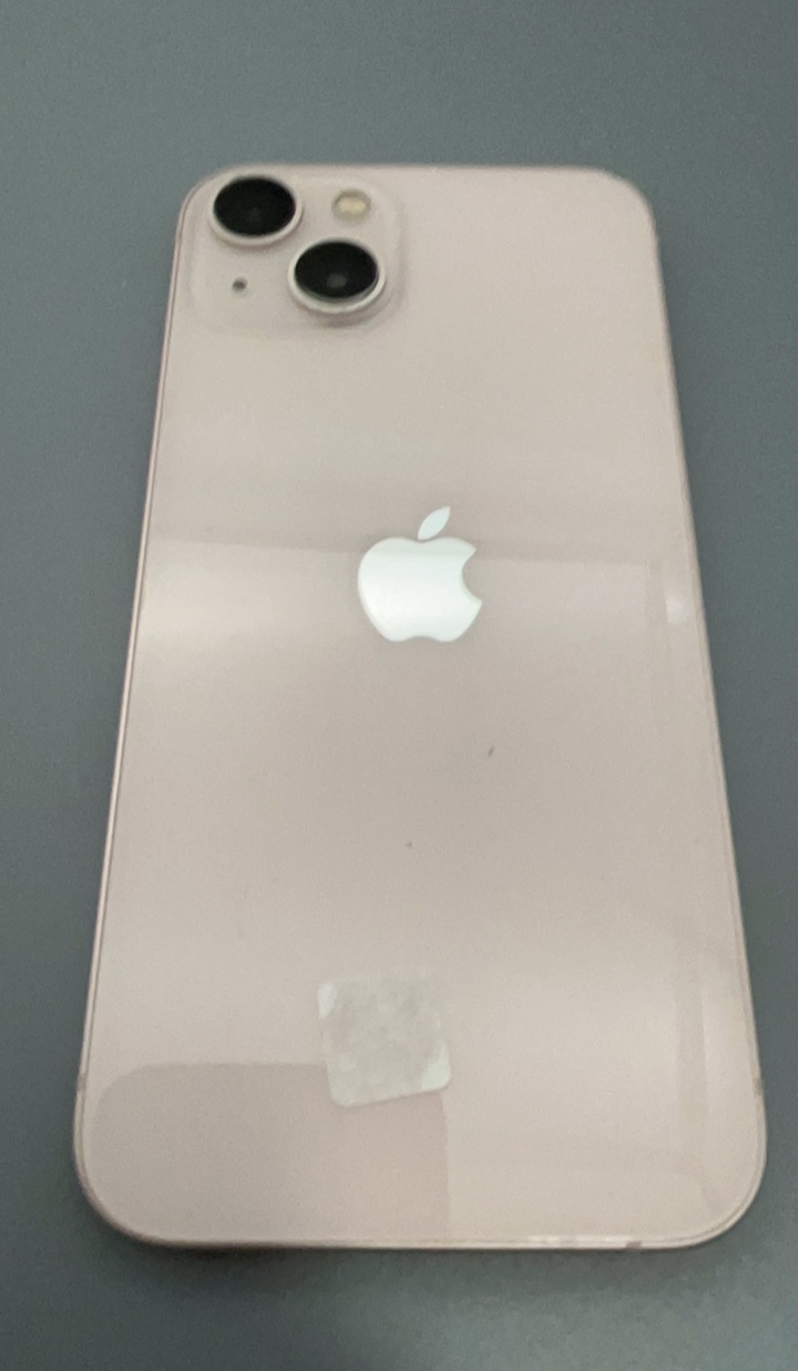 iPhone 13