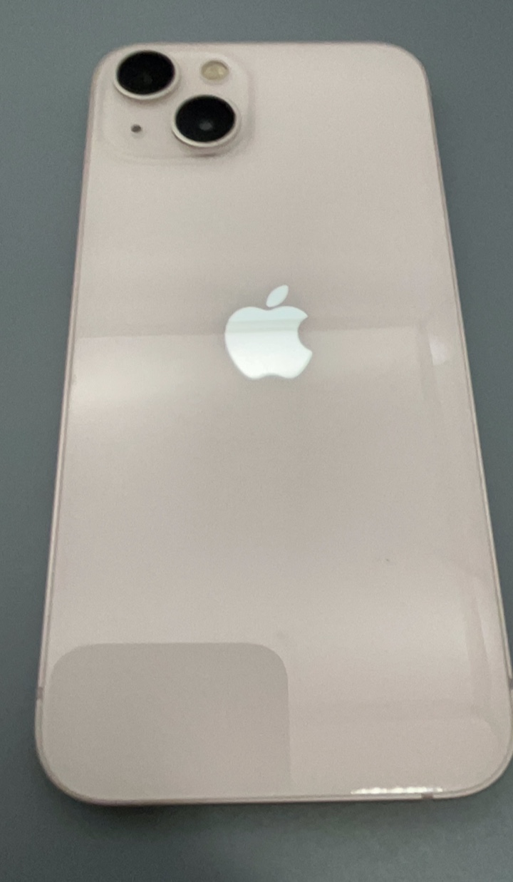 iPhone 13